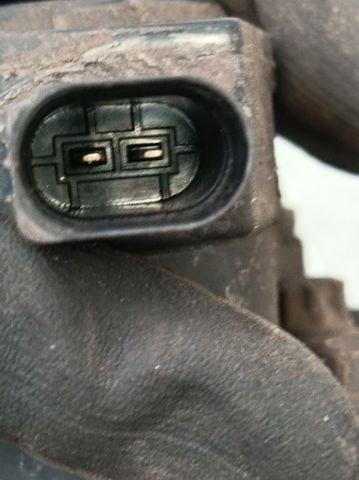Suporte do freio traseiro esquerdo BC152009 HYUNDAI