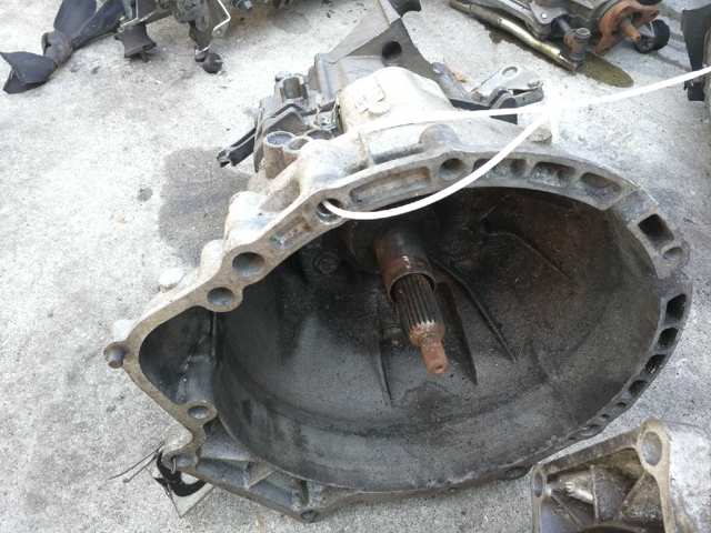 Caixa de Mudança montada (caixa mecânica de velocidades) BDU BMW
