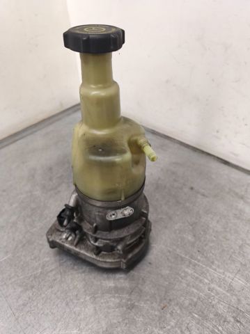 Bomba da Direção hidrâulica assistida BG913K514AC FORD