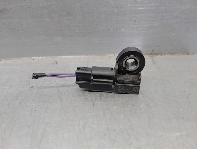 BJ32148006AA Land Rover