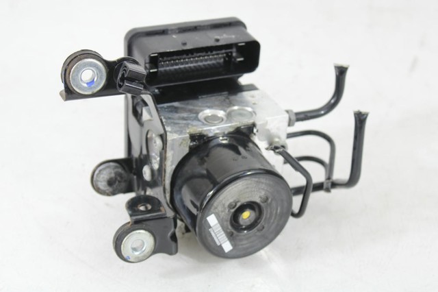 BJ322C405AG Land Rover