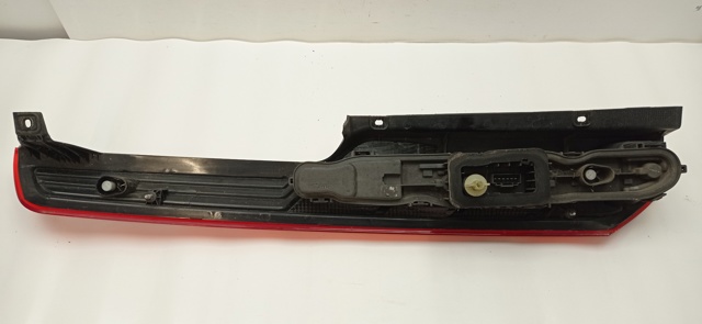Lanterna traseira direita BK2113404AG FORD