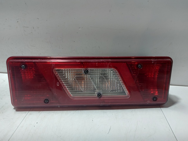 Lanterna traseira esquerda BK3113405CD FORD