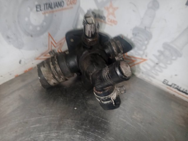 Caixa do termostato BK3Q8A586AB FORD