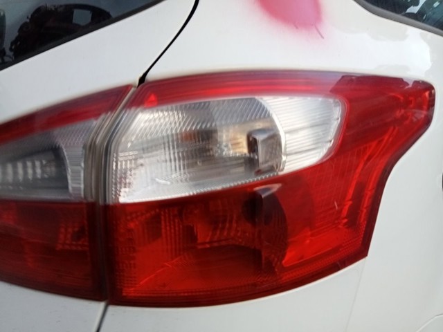Lanterna traseira direita externa BM5113404GG FORD