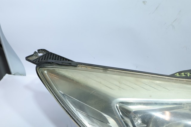 Luz direita BM5113W029AJ FORD