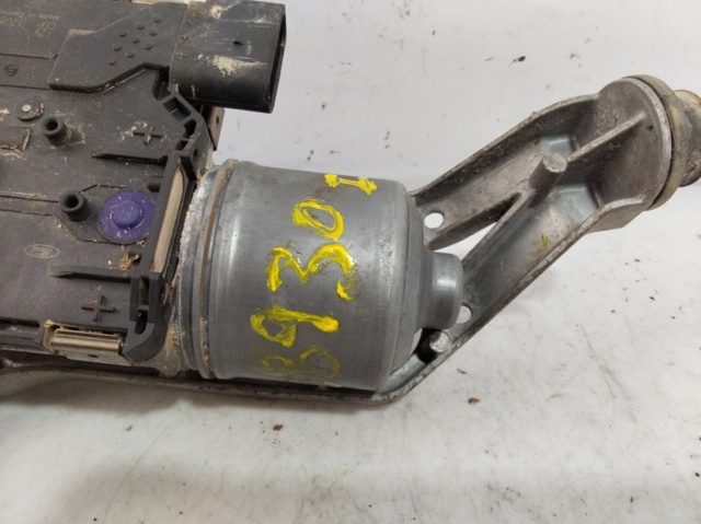 BM5117K484A Ford