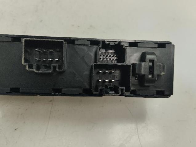 BM5T14A132AB Ford