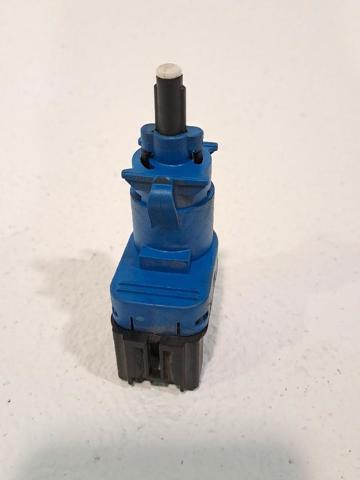 Sensor de ativação do sinal de parada BN7N66490 MAZDA