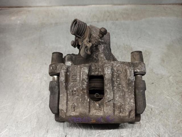 Suporte do freio traseiro esquerdo BPYK2671XC MAZDA