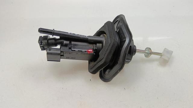 Cilindro mestre de embraiagem BV617A542AB FORD