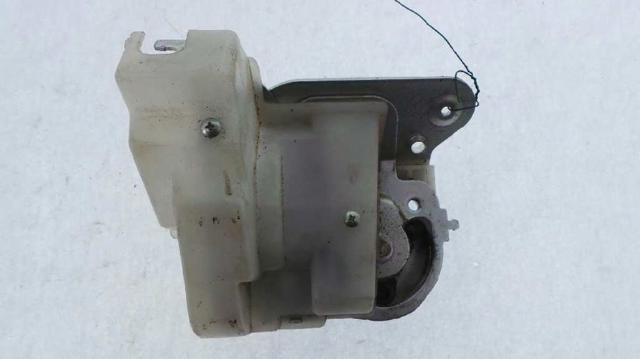 Fecho da porta dianteira esquerda C23573350 MAZDA