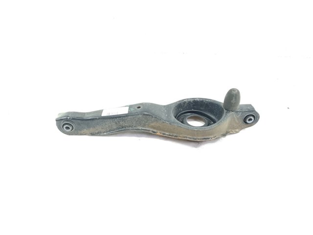 Braço oscilante inferior esquerdo de suspensão traseira/direita C29128300C MAZDA