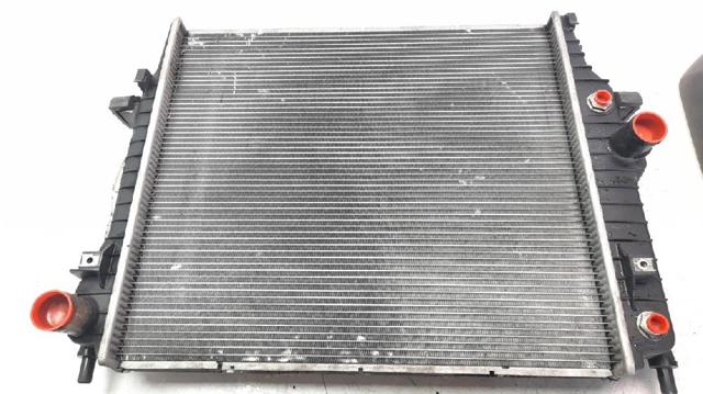 Radiador de esfriamento de motor C2C36506 JAGUAR