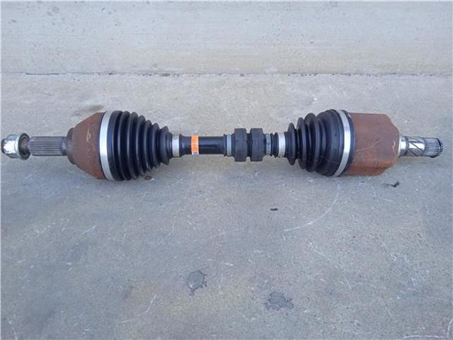 Junta homocinética interna dianteira esquerda C9205JD72B NISSAN