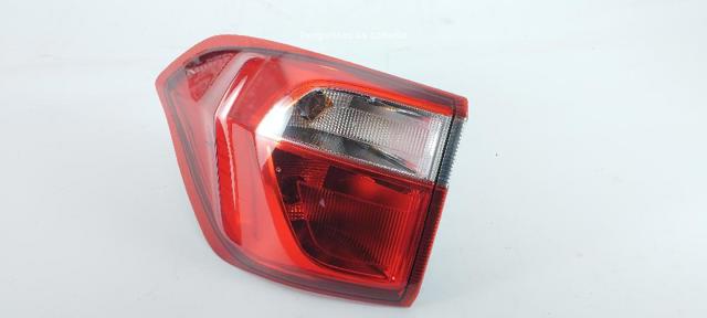 Lanterna traseira esquerda externa CN1513405BC FORD