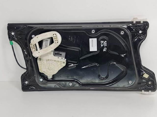 CUR000141 Land Rover