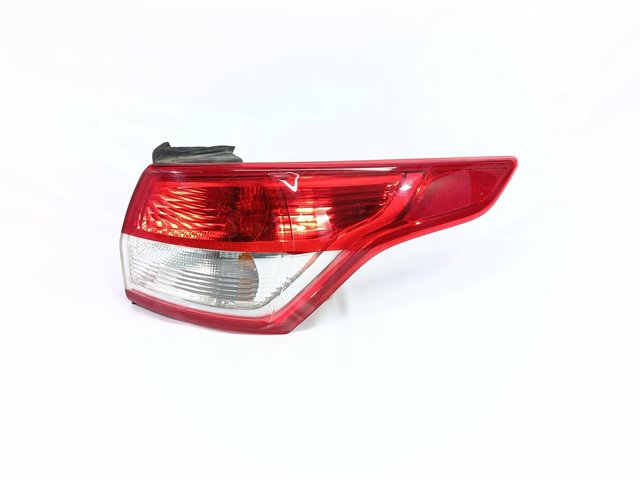 Lanterna traseira direita externa CV4413404AG FORD