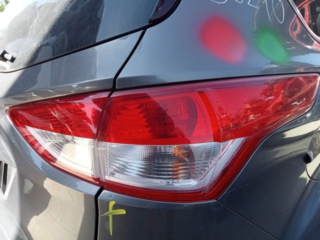 Lanterna traseira direita externa CV4413404AG FORD