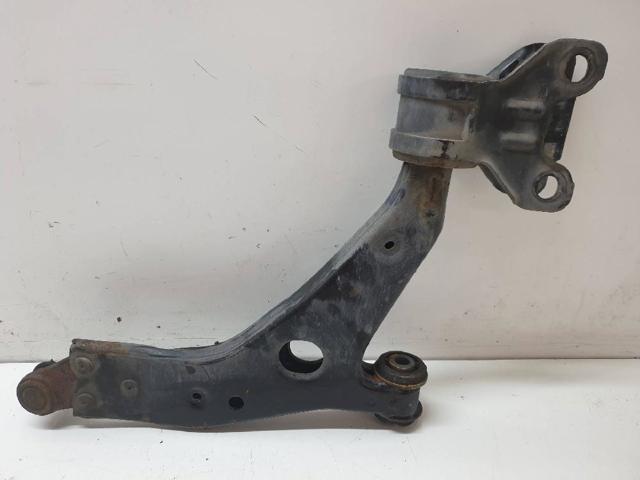 Braço oscilante inferior esquerdo de suspensão dianteira CV613A424AAC FORD