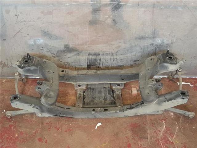 Viga de suspensão traseira (plataforma veicular) CV615K067AAB FORD