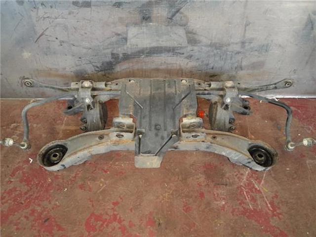 Viga de suspensão traseira (plataforma veicular) CV615K067AAB FORD