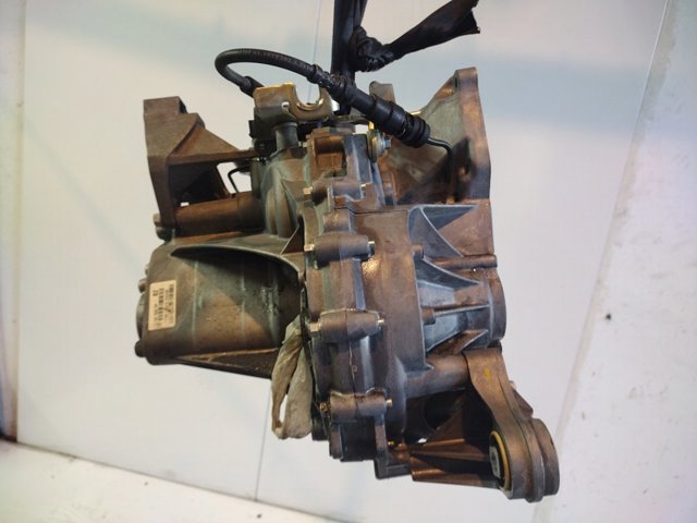CV6R7002PF Ford