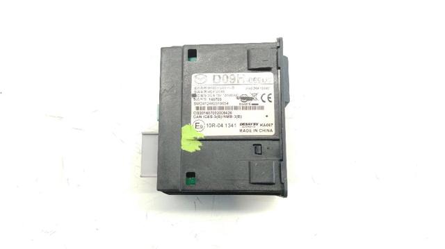 D09H669U0 Mazda