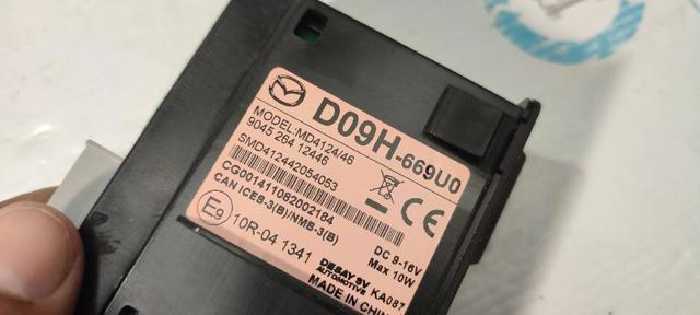 D09H669U0 Mazda
