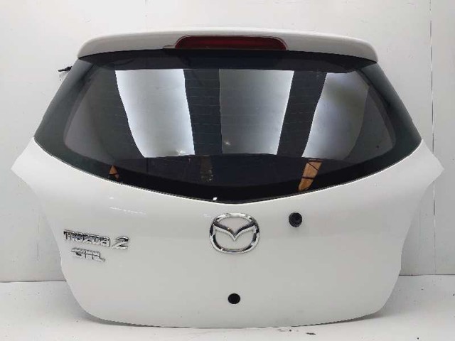 Porta traseira (3ª/5ª porta-malas (tampa de alcapão) D0YG6202XA MAZDA