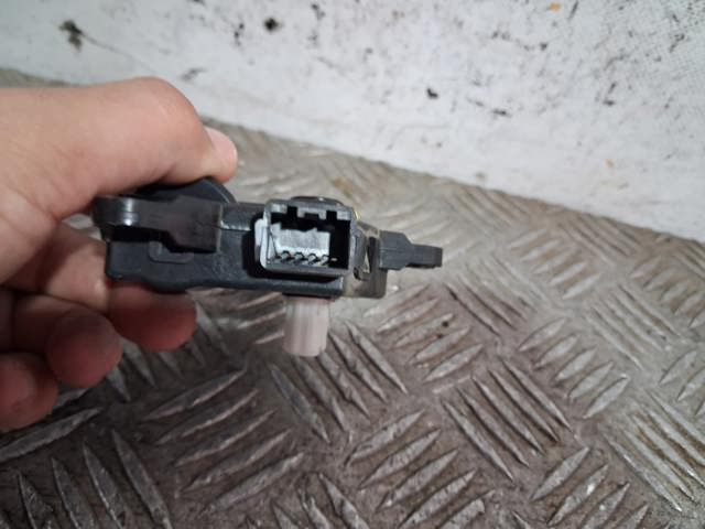 Acionamento de comporta de forno D266EB9AA01 HYUNDAI