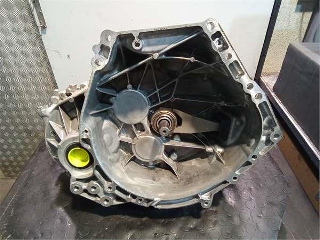 D60103000 Mazda