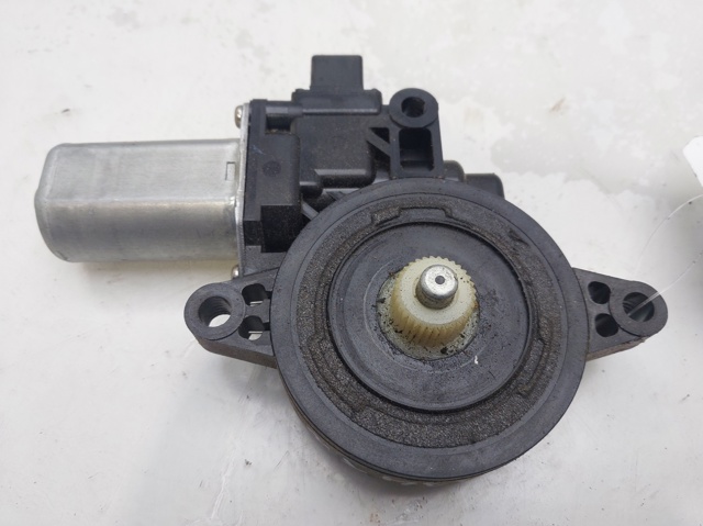 D6515858X Mazda
