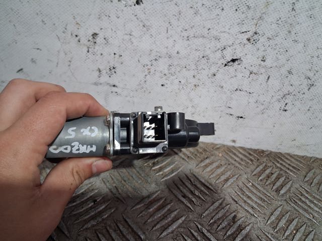 Motor de acionamento de vidro da porta dianteira esquerda D6515958X MAZDA
