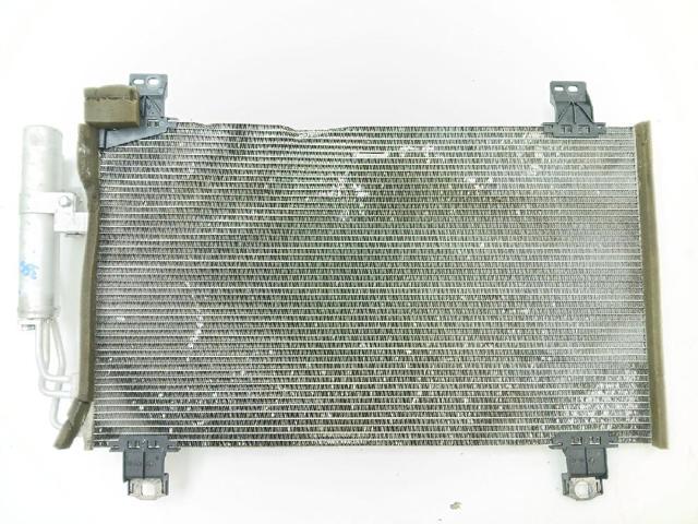 Radiador de aparelho de ar condicionado DB3R61480A MAZDA