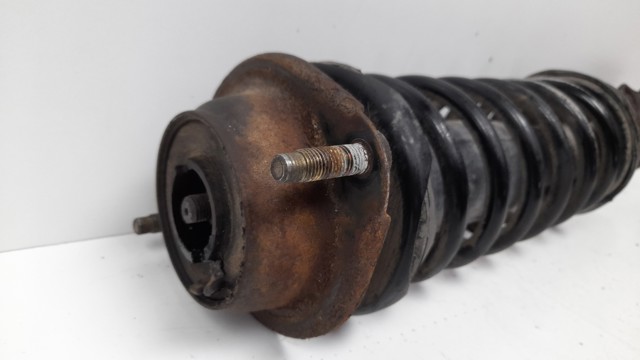 Amortecedor dianteiro direito DC2034700 MAZDA