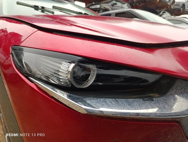 Luz direita para Mazda CX-30 DM
