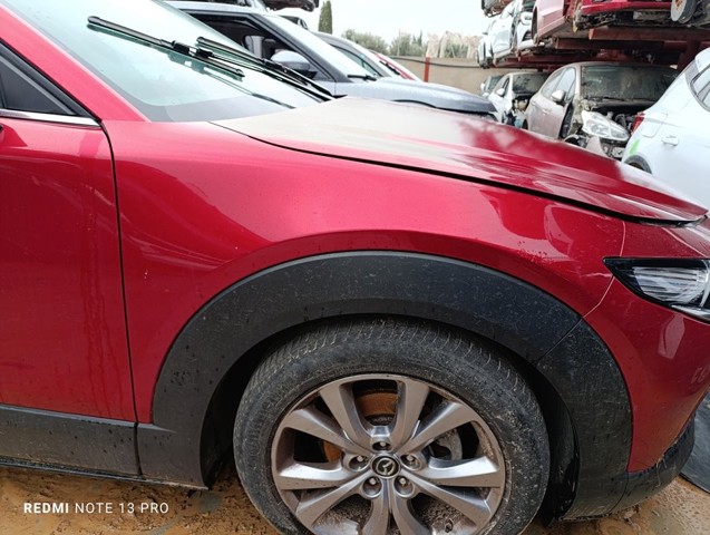 Pára-lama dianteiro direito Mazda CX-30  DM ao melhor preço