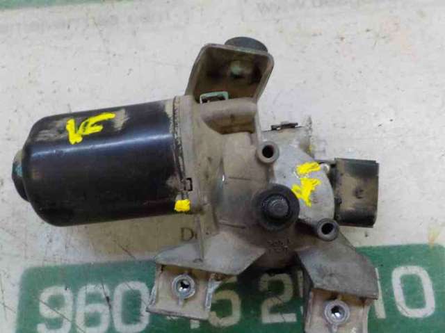 DLB500031 Land Rover