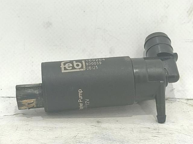 DMC100550 Land Rover
