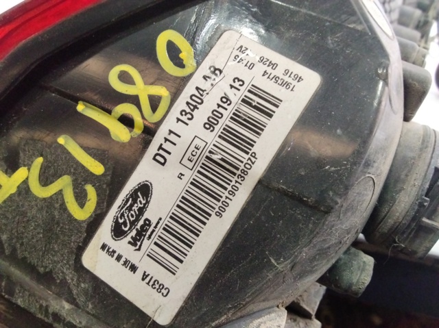 Lanterna traseira direita DT1113404AB FORD