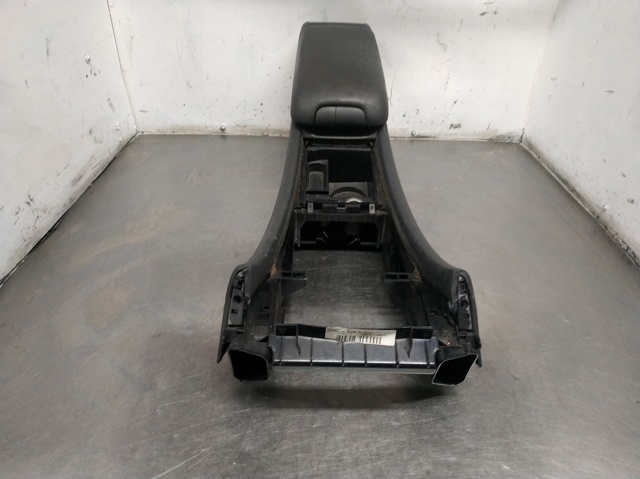 E037611021 Mercedes