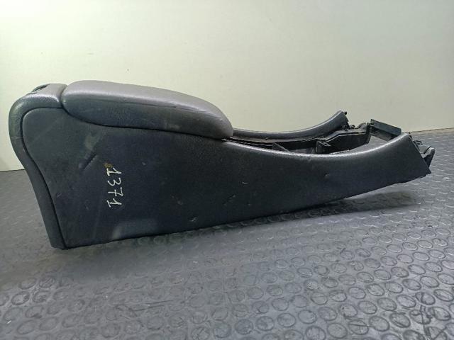E037611021 Mercedes