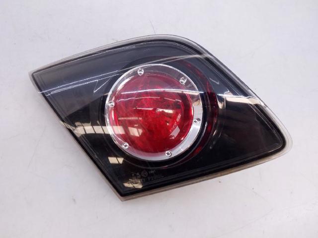 Lanterna traseira esquerda interna E110641 MAZDA