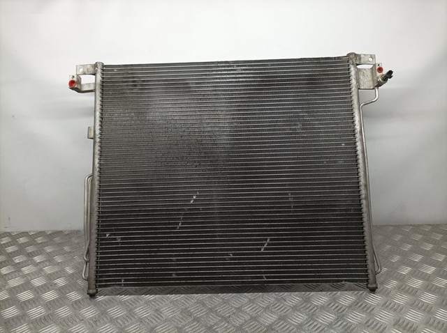 Radiador de aparelho de ar condicionado EE50165400 NISSAN