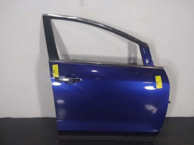 Porta dianteira direita EGY15802XT MAZDA