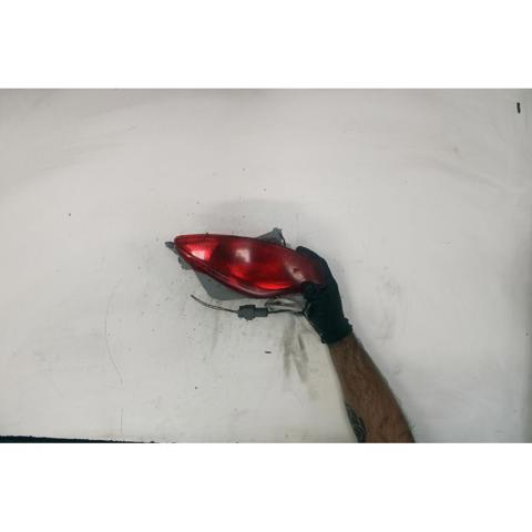 Lanterna de nevoeiro traseira esquerda EH6651660A MAZDA