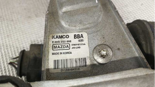 F00S2S2698 Mazda