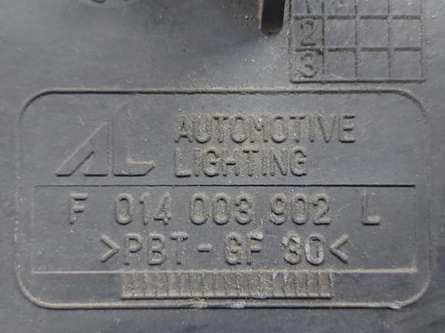 Luz esquerda F014003902L MAZDA