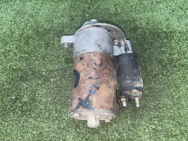 Motor de arranco F07U11000BA FORD
